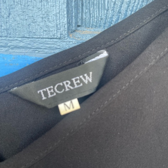 Black Floral Embroidered Camisole Top - Picture 4 of 5